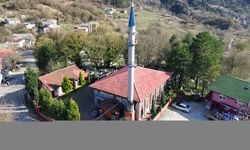 Zonguldak'ta tarihi cami yıllara meydan okuyor