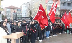 Türkeli’de Çanakkale Zaferi'nin 110. yılında çelenk sunuldu