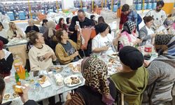 Fabrikada iftar ve 8 Mart kutlaması