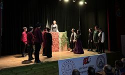 Sinop'ta öğrenciler "Romeo ve Juliet"i İngilizce sahneledi