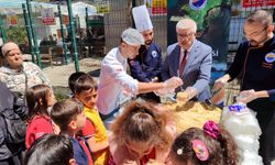 Sinop’ta gastronomi öğrencileri yararına kermes düzenlendi