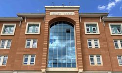 Çocuğu darp edip tacizde bulunduğu iddia edilen sanığa hapis cezası
