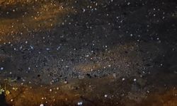 Hakkari'de misket gibi dolu yağdı
