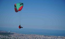 Yamaç paraşütçüleri Samsun'da buluştu