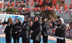 Sinop’ta 19 Mayıs coşkusu: İstiklal Marşı işaret diliyle okundu