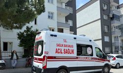 Apartman girişinde ölü olarak bulundu