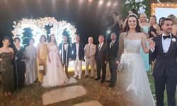 Eski siyasetçi Ahmet Ünal’ın kızı dünyaevine girdi