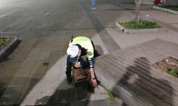 Sinop’ta trafik polisinden duyarlı davranış