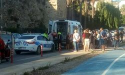 Sinop’ta rahatsızlanan kadın yolda düştü
