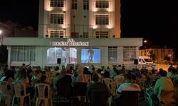 Durağan'da sinema meydana taşındı