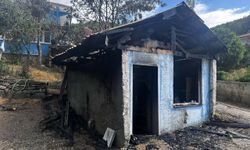 Çıkan yangında kilerde hasar oluştu