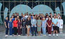 17 ülkeden gelen tıp ve eczacılık öğrencileri, Kıbrıs’ta buluştu