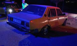 Dedesinden kalma otomobille polisten kaçtı, ehliyetsiz çıktı