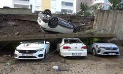 İstinat duvarı yağmur sularına dayanamadı