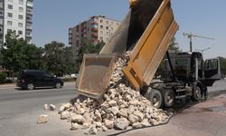 Seyir halindeki kamyondan alevler yükseldi
