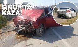 İki otomobil çarpıştı: 3 yaralı