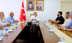 Sinopspor’un yeni yönetimi Vali Özarslan’ı ziyaret etti