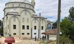 Cami kubbesinden düşen işçi yaşamını yitirdi