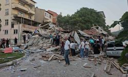 6.1'lik deprem! Bazı binalarda hasar oluştu
