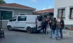 İş yerine silahla ateş açan şüpheliler yakalandı