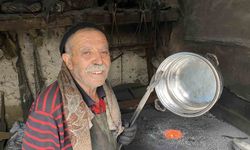 Kalaycılık mesleğine 62 yıldır devam ediyor