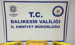 Narkotik ekibinden şüpheli araca operasyon