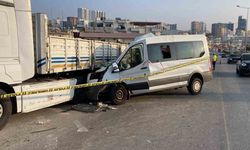 Öğrencileri taşıyan minibüs kaza yaptı: 2 ölü, 10 yaralı