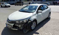 Samsun’da kamyon ile otomobil çarpıştı : 3 kişi yaralandı