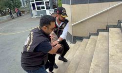 Sokak ortasında satırlı saldırı