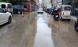 Sinop’ta su borusu patladı