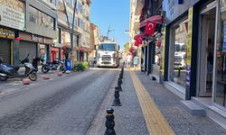 Sakarya Caddesi geçici olarak trafiğe kapandı