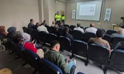Öğrenci servisi sürücüleri ve rehber personeller bilgilendirildi