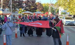 Sumud filosuna destek yürüyüşü yapıldı
