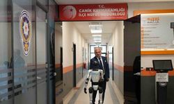 Türkiye’de bir ilk: İnsansı robota kimlik belgesi verildi