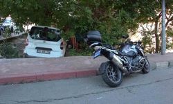Yunus polisleri kaza yaptı: 2 polis yaralı!