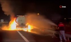 Akaryakıt yüklü tanker alev aldı