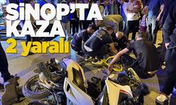 Sinop'ta otomobille motosiklet çarpıştı: 2 yaralı