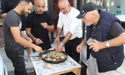 Tersane esnafı taze hamsinin tadını çıkardı!