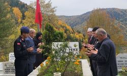Sinoplu şehit Necati Teke mezarı başında anıldı