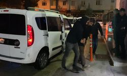 Babasını tüfekle öldürüp kaçtı