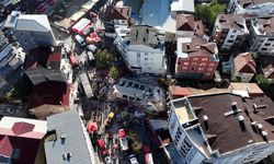 7 katlı binanın çökme anı güvenlik kamerasında