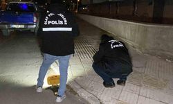 Husumetlilerinden kaçan iki kişi tüfekle vuruldu