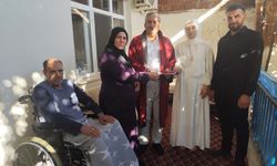 Nikaha katılamayan babaya duygulandıran sürpriz