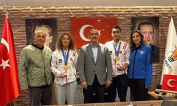 Avrupa Şampiyonu Kürekçilerden Başkan Üçüncüoğlu’na ziyaret