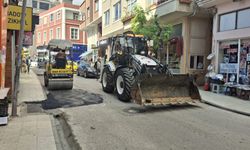 Kurtuluş Caddesi'nde çukurlar kapatıldı