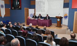 Cumhuriyet’in doğuşu, düzenlenen panelde ele alındı