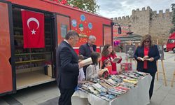 Sinop’ta “Atatürk” konulu kitap ve resim sergisi