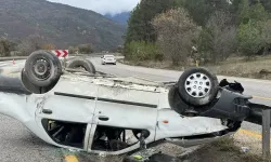 Devrilen otomobildeki 2 kardeş öldü