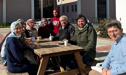 Üniversite öğrencilerine iç ısıtan ikram