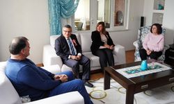 Vali Özarslan emekli öğretmenleri ziyaret etti